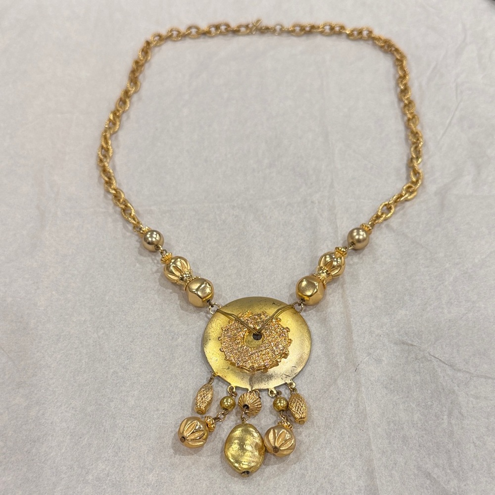 Vintage Casual Corner Elegant Gold Necklace with Pendant